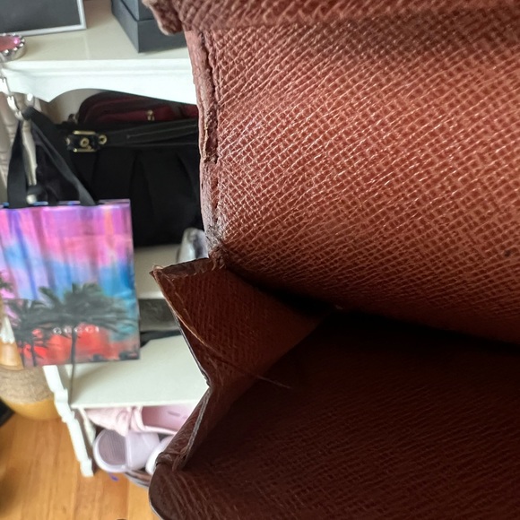 LV monogram wallet 5 1/2 x 3 1/2- CA0322 - Picture 13 of 17